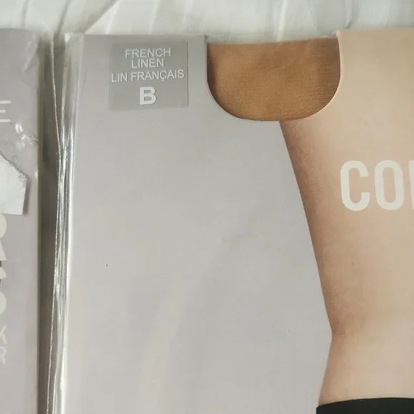 Pennington's Comfort Band Silky Sheer Knee High Panty Hose - Sizes A & B - Picture 3 of 6